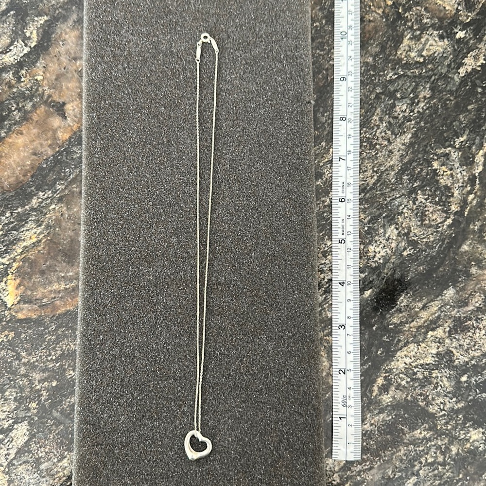 Elsa Peretti® Tiffany’s 
Open Heart Pendant